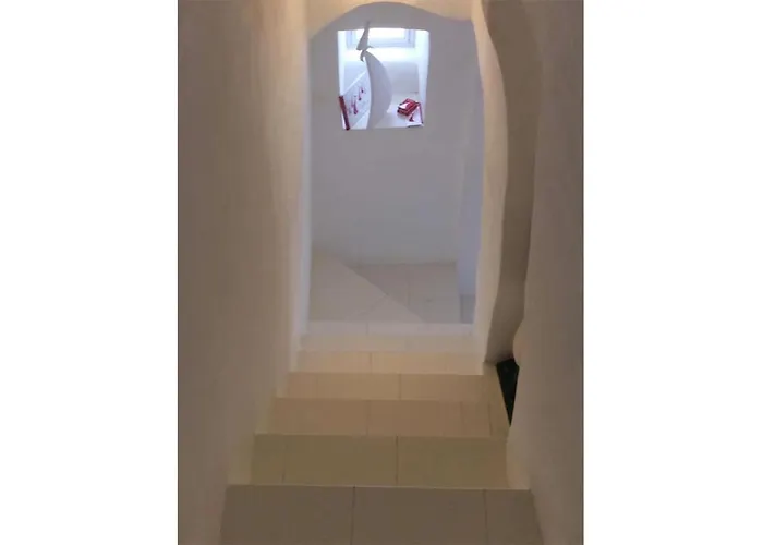 펜션 Piccola Dimora 오스투니